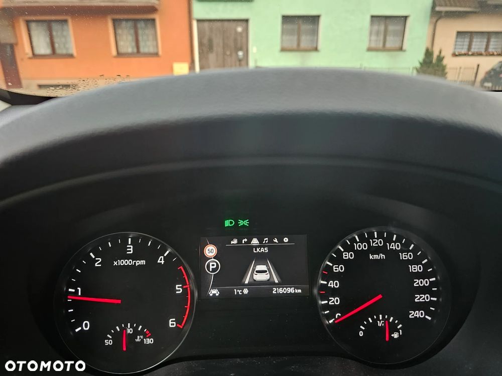 Kia Sportage 2.0 CRDI Business Line 4WD - 39