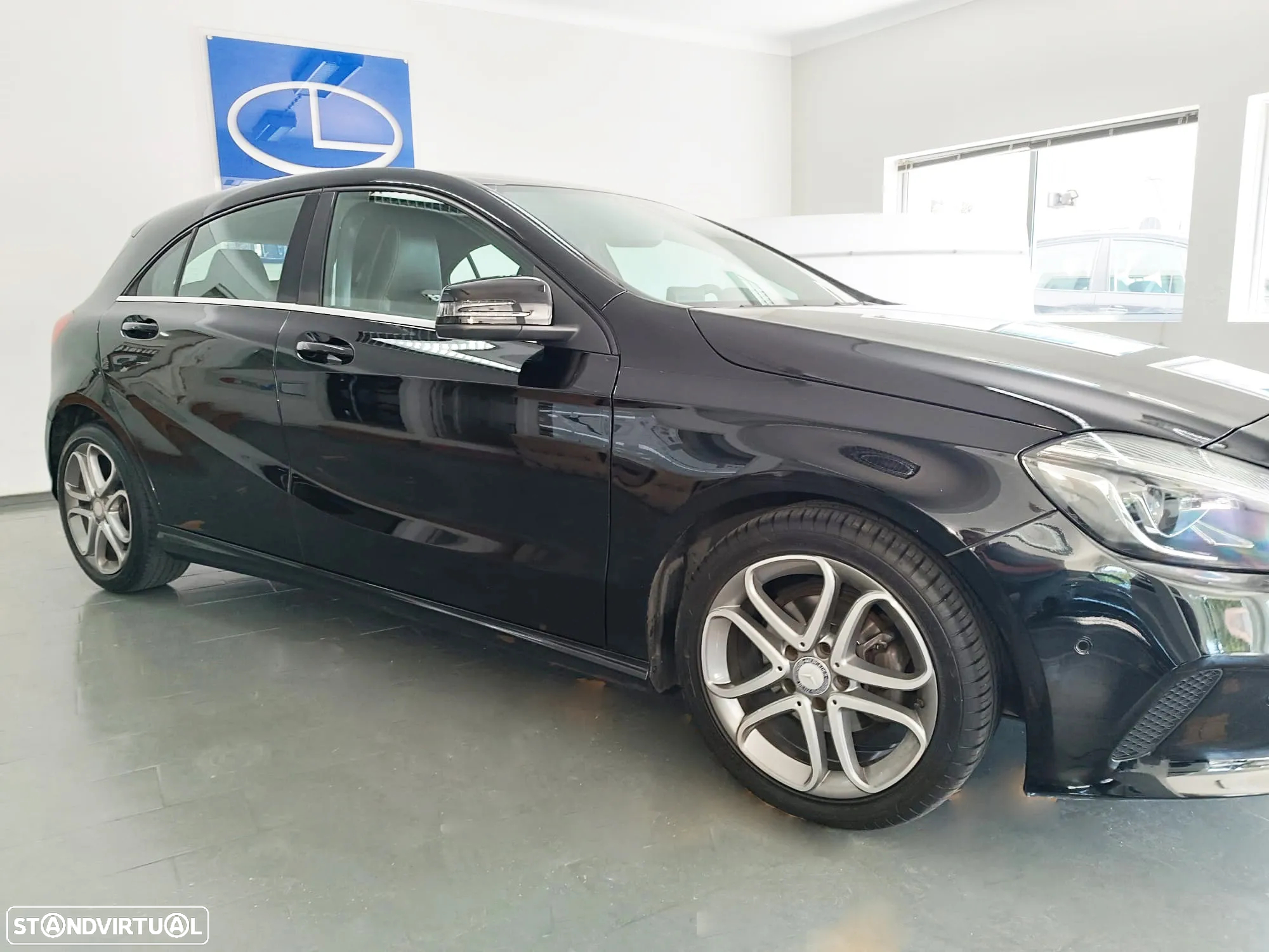 Mercedes-Benz A 180 d Urban - 4