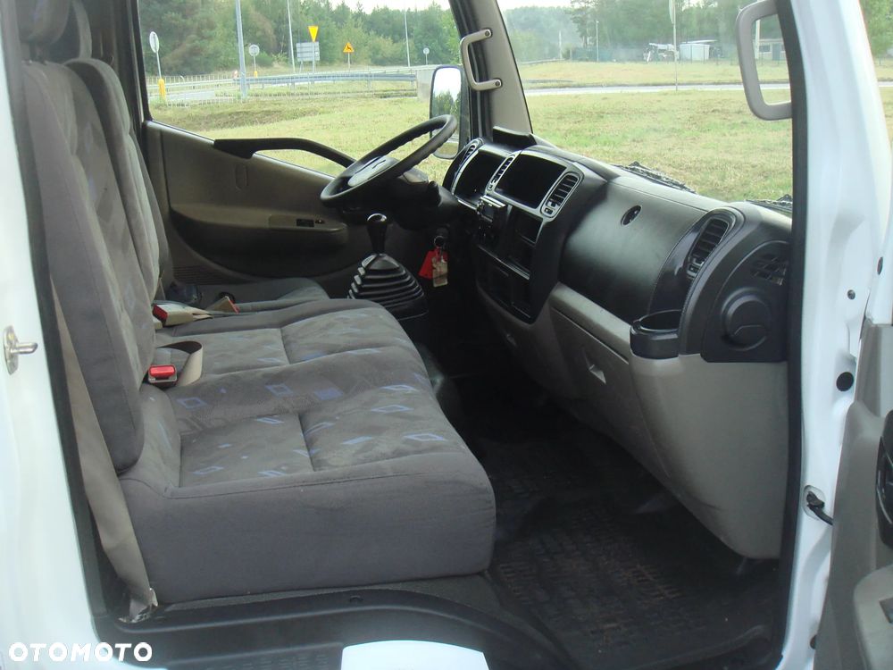 Renault MAXITY - 19