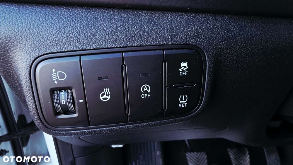 Hyundai i20 - 21