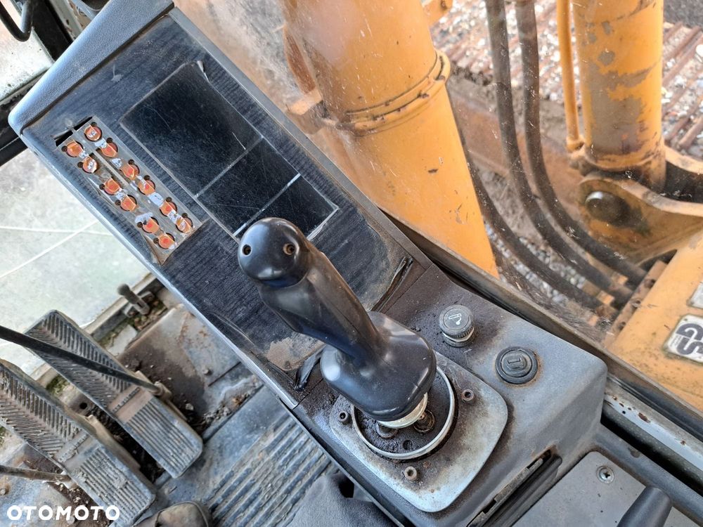Liebherr R912 Lc - 11