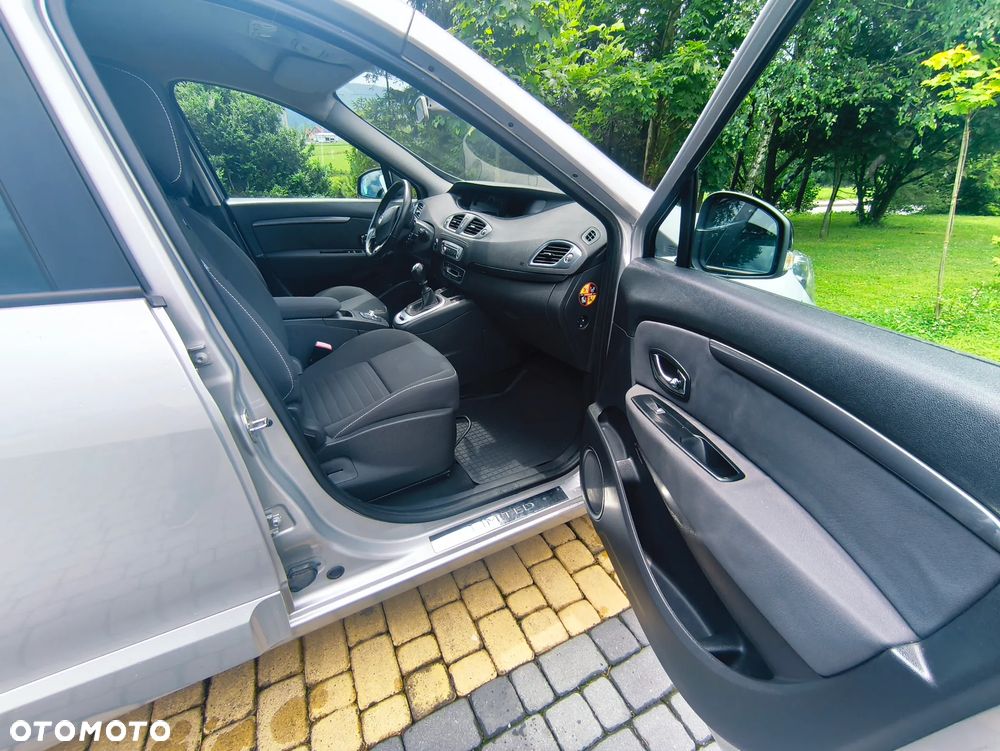 Renault Scenic 1.5 dCi Limited - 8