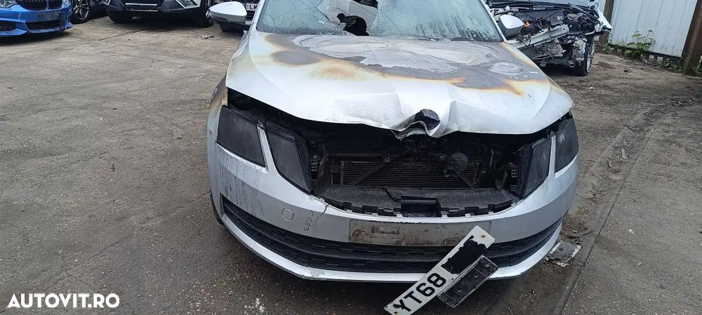 Dezmembrari / Dezmembrez Skoda Octavia 3 1.6 TDI DGTE cutie viteze manuala 5 trepte cod culoare LA7W - 2