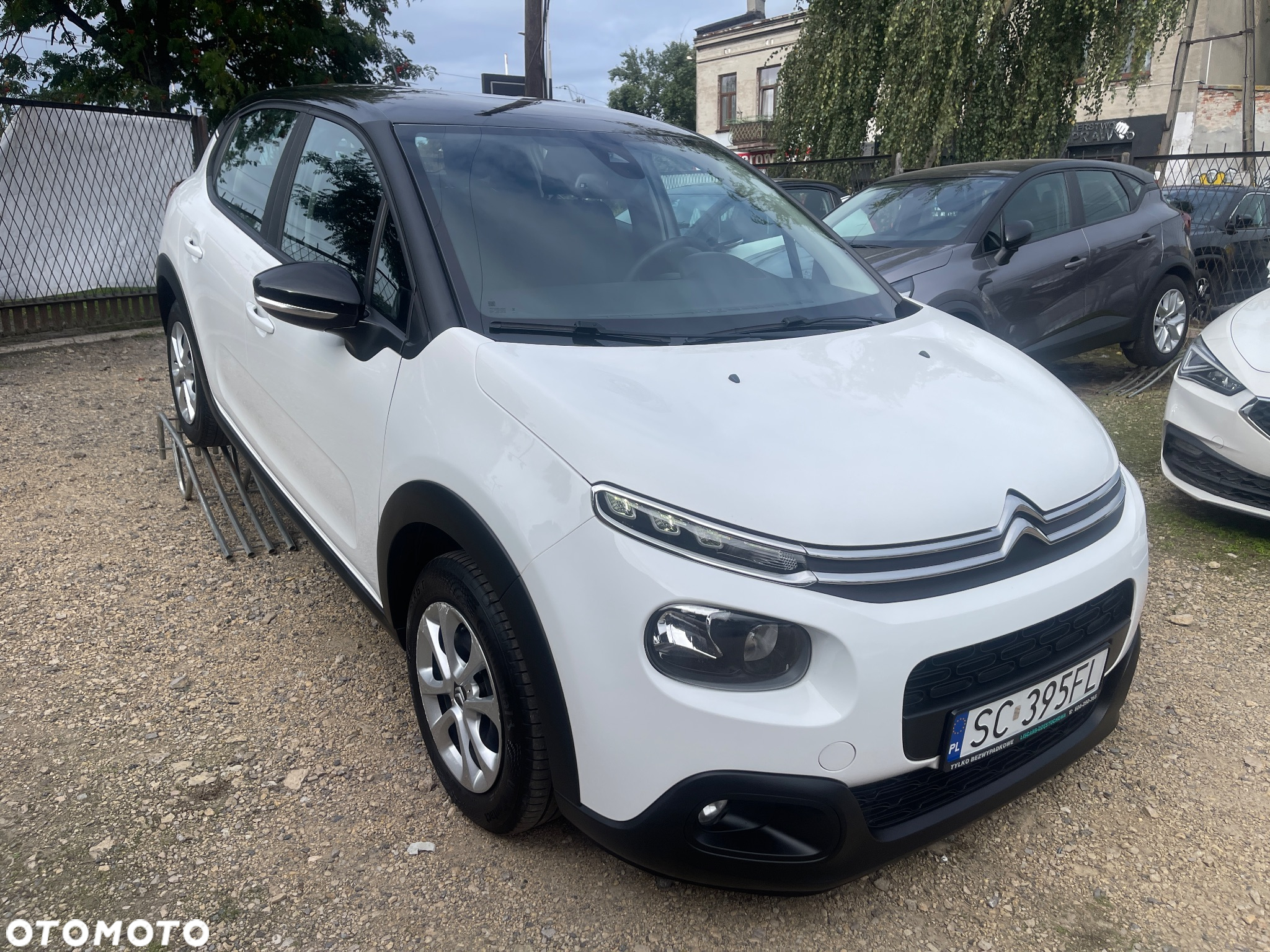 Citroën C3 Pure Tech 82 ELLE - 2