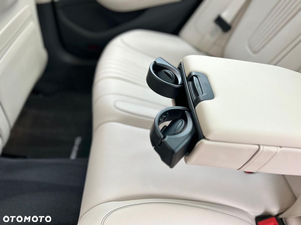 Mercedes-Benz CLS - 28