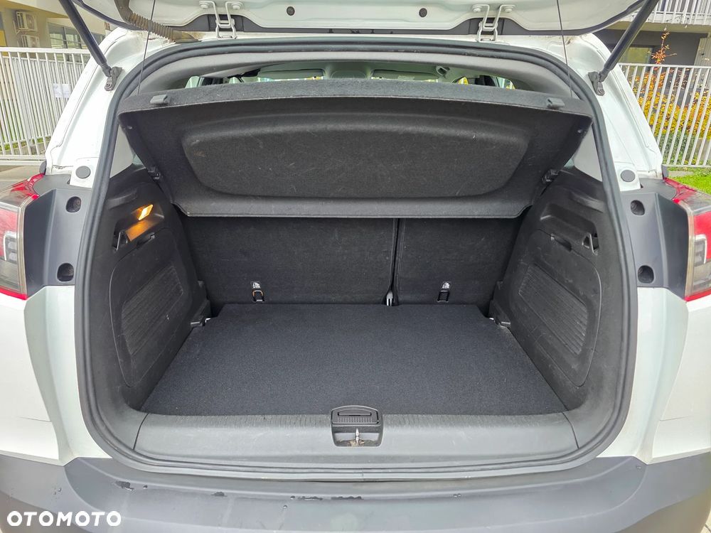 Opel Crossland X 1.2 Enjoy - 26