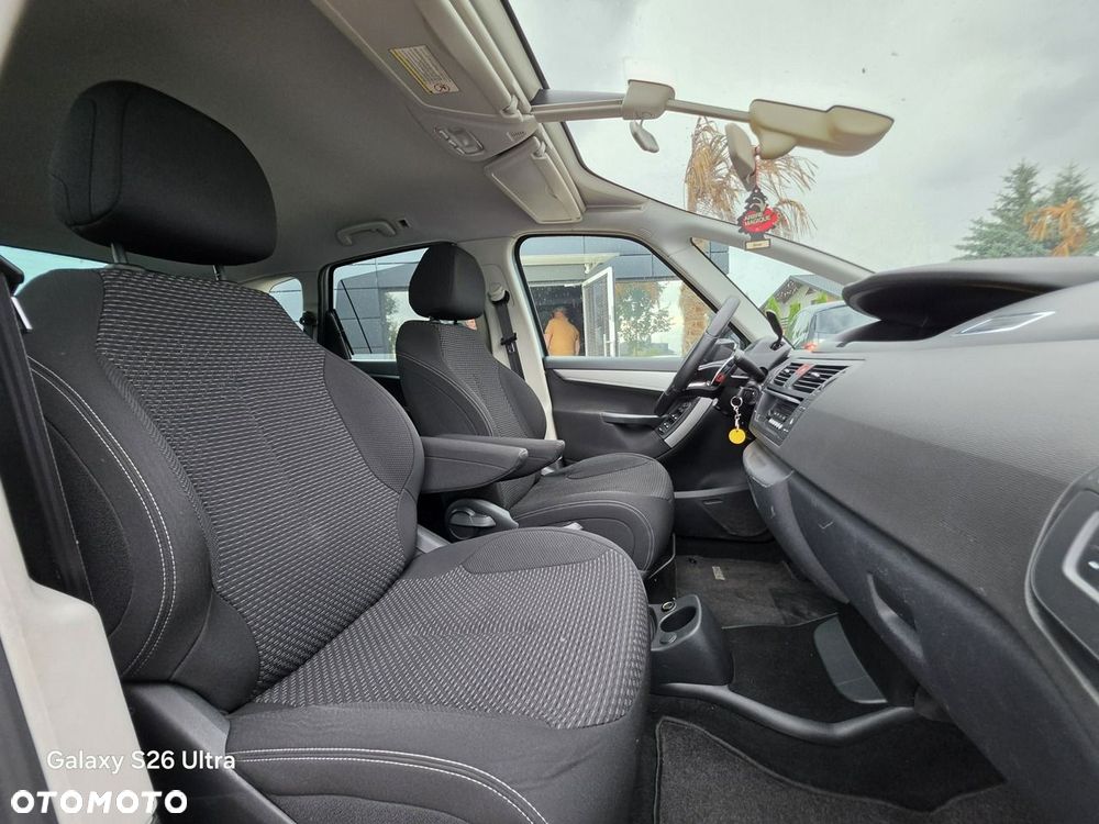 Citroën C4 Picasso 1.6 e-HDi FAP EGS6 Tendance - 30