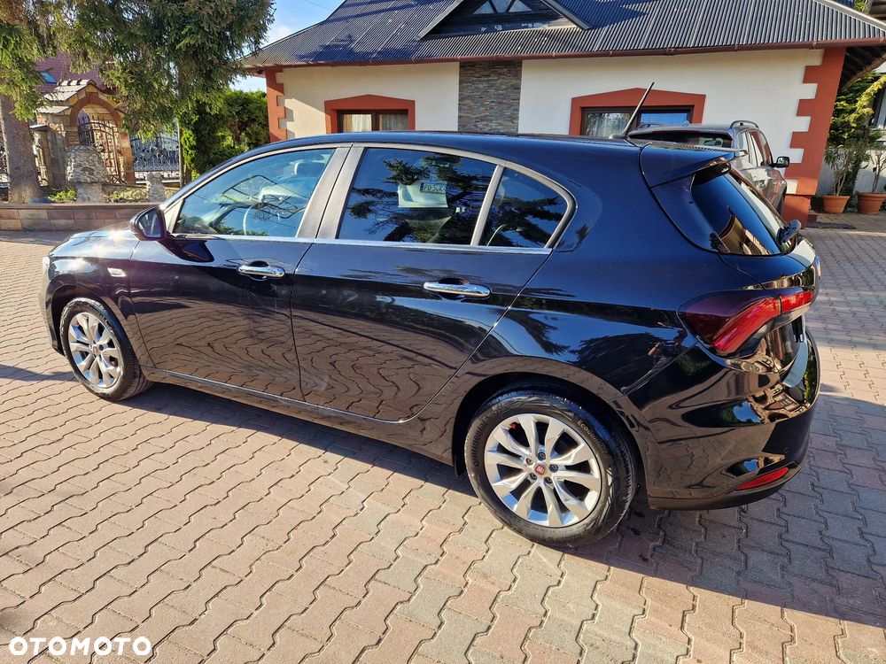 Fiat Tipo 1.4 16v Lounge EU6d - 34