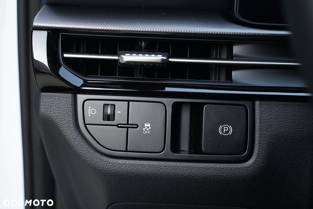 Kia Sportage 1.6 T-GDI M 2WD DCT - 13