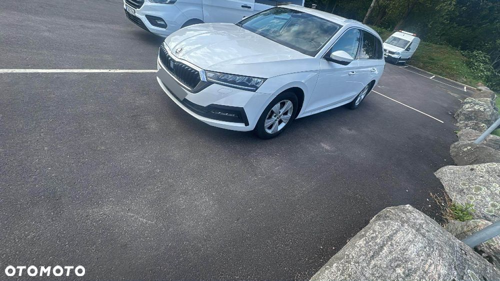 Skoda Octavia - 1