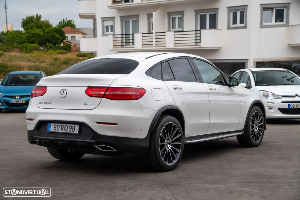 Mercedes-Benz GLC 250 d Coupé AMG Line 4-Matic - 4