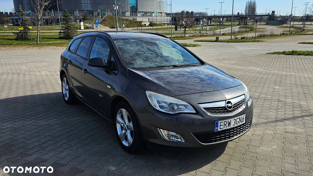Opel Astra 1.4 Turbo Sport - 4
