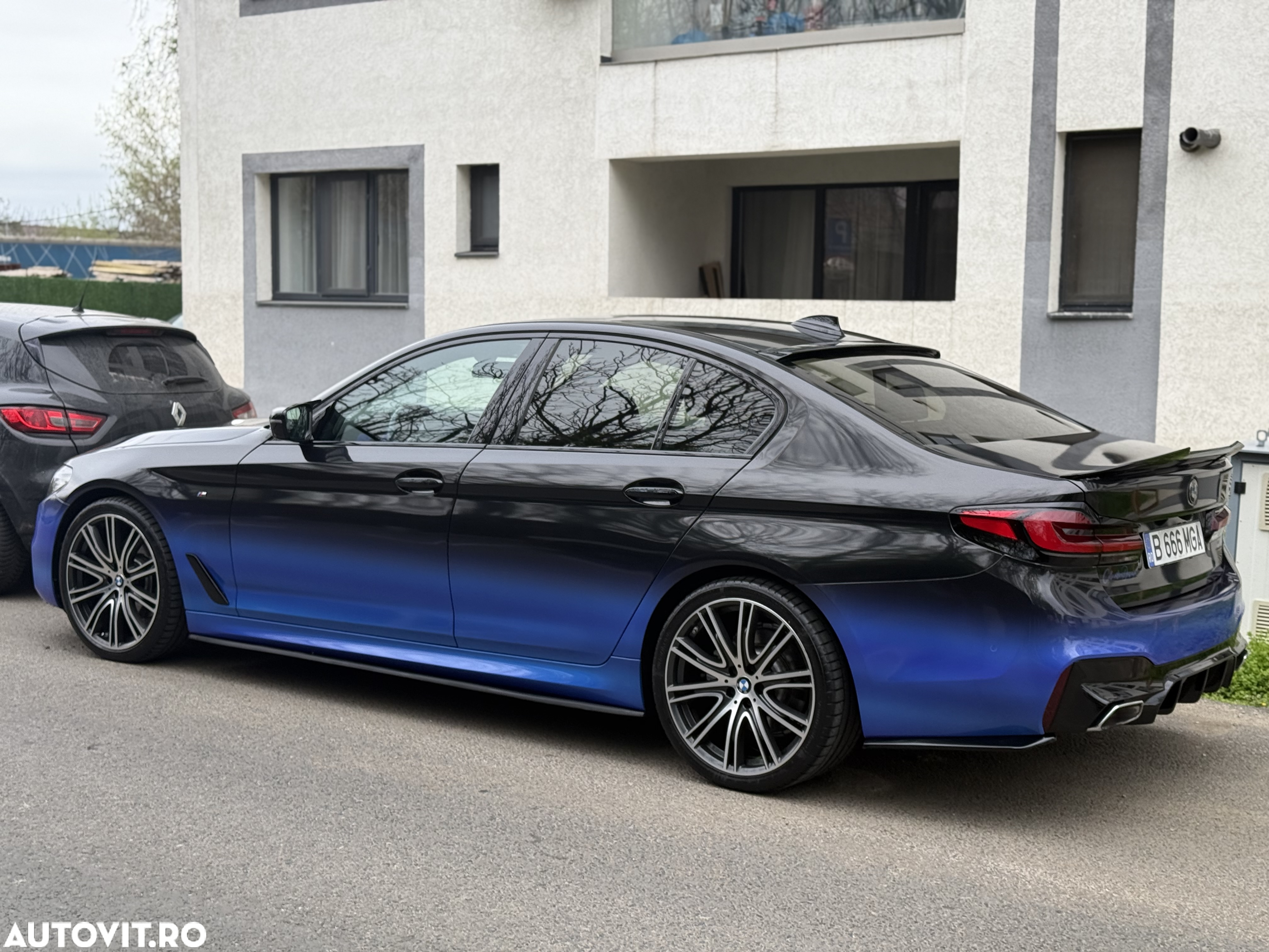 BMW Seria 5 520i AT - 2