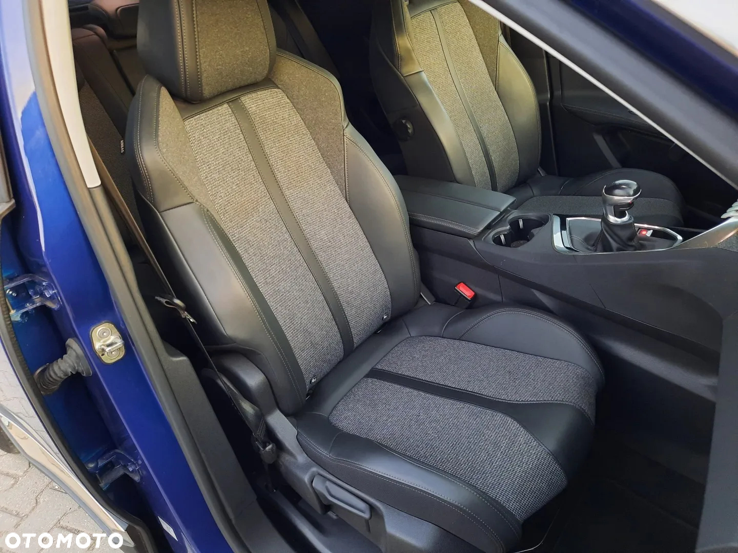 Peugeot 3008 1.5 BlueHDi Active S&S - 22