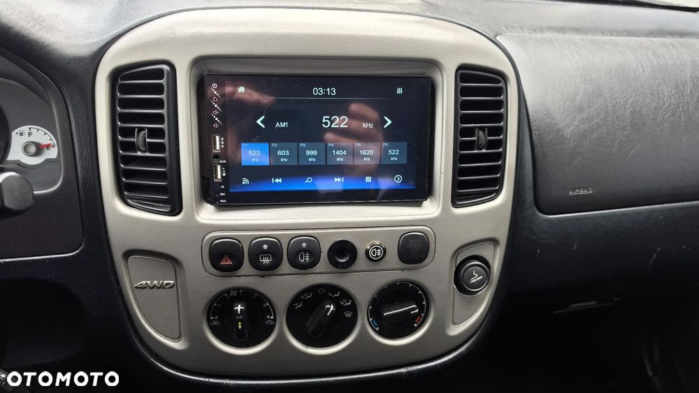 Ford Maverick Highclass - 9