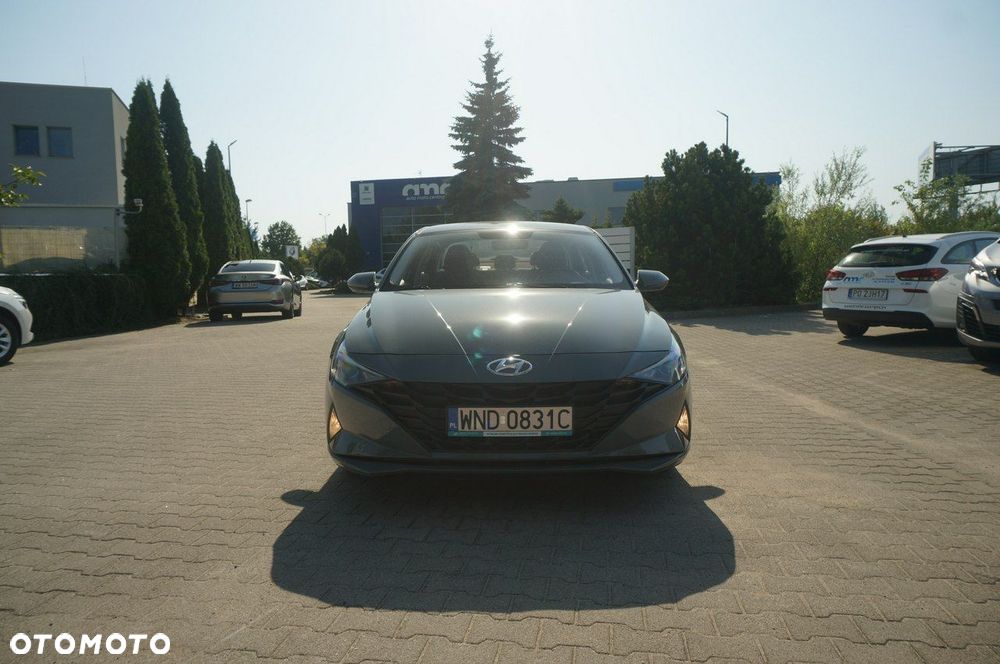 Hyundai Elantra 1.6 Modern CVT - 3
