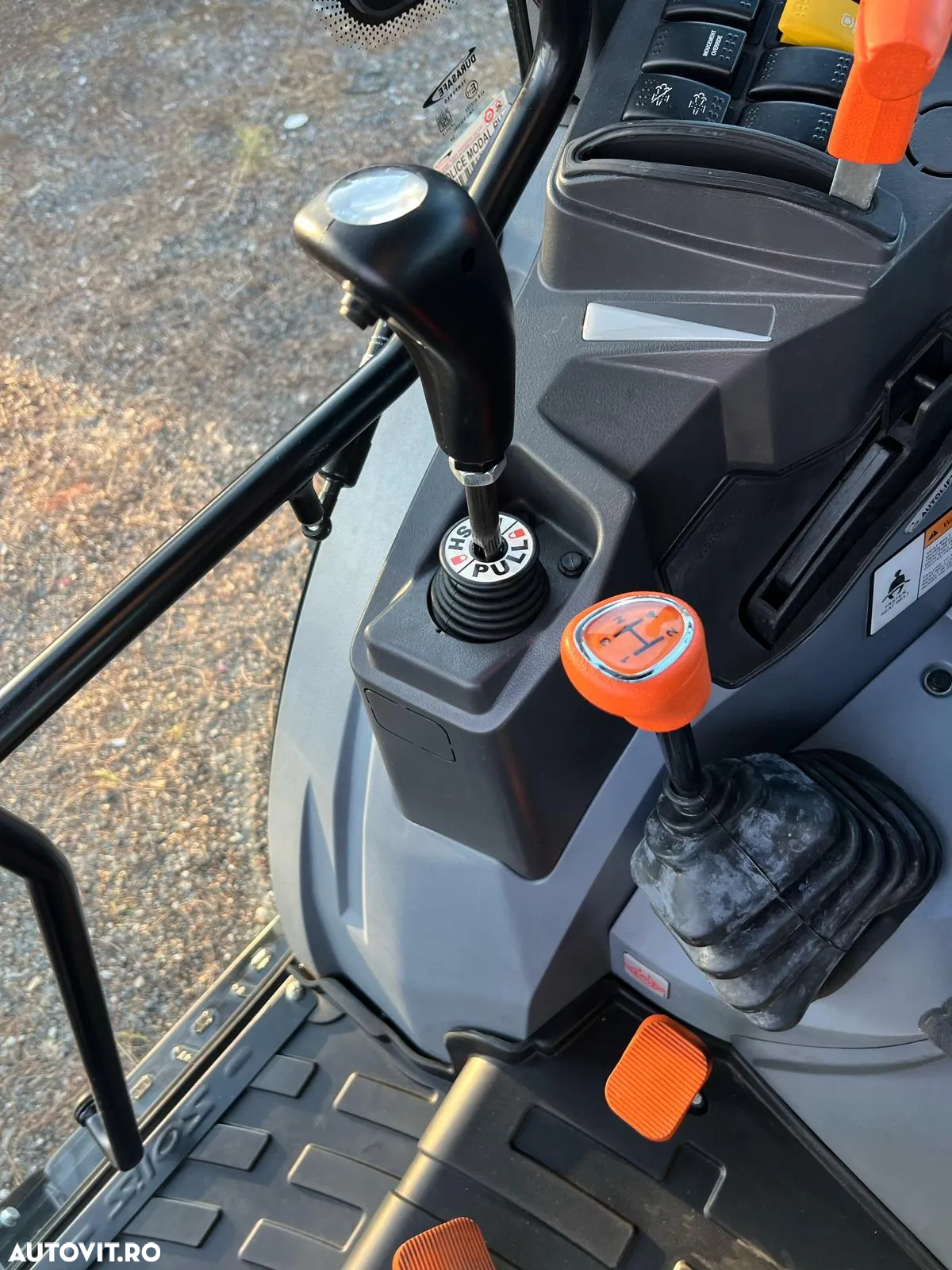 Solis Tractor NOU, Model S50 BLACK LIMITED Edition - 13