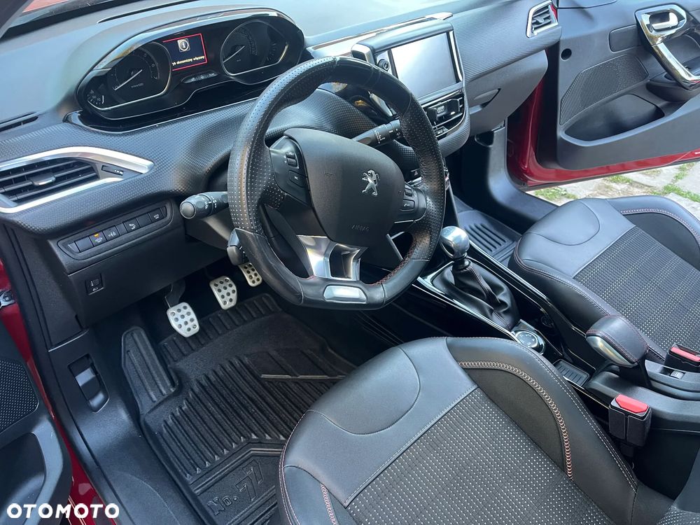 Peugeot 2008 PureTech 130 Stop&Start GT-Line Edition - 11