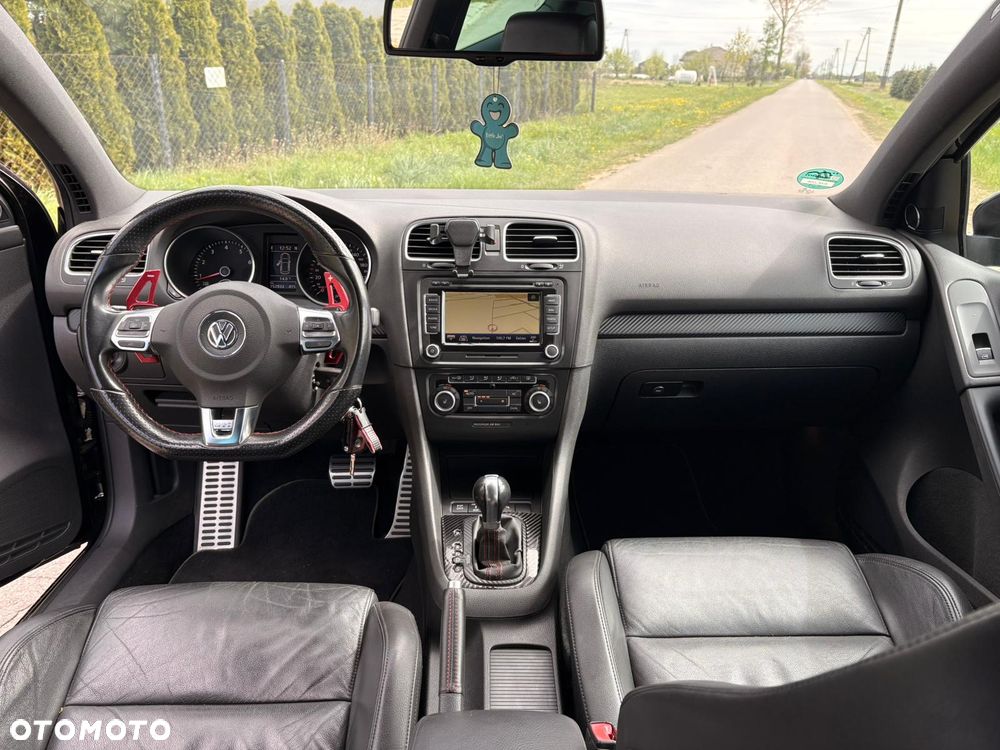 Volkswagen Golf 2.0 GTI DSG - 11
