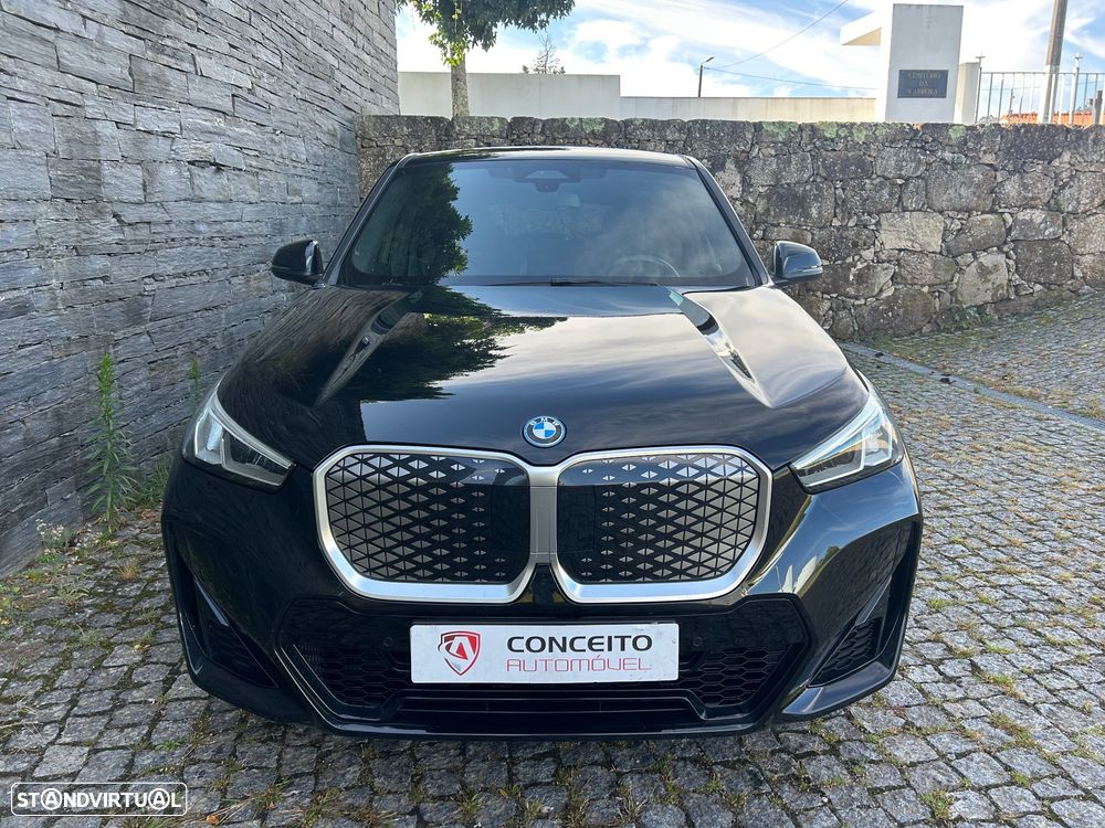 BMW iX1 - 3