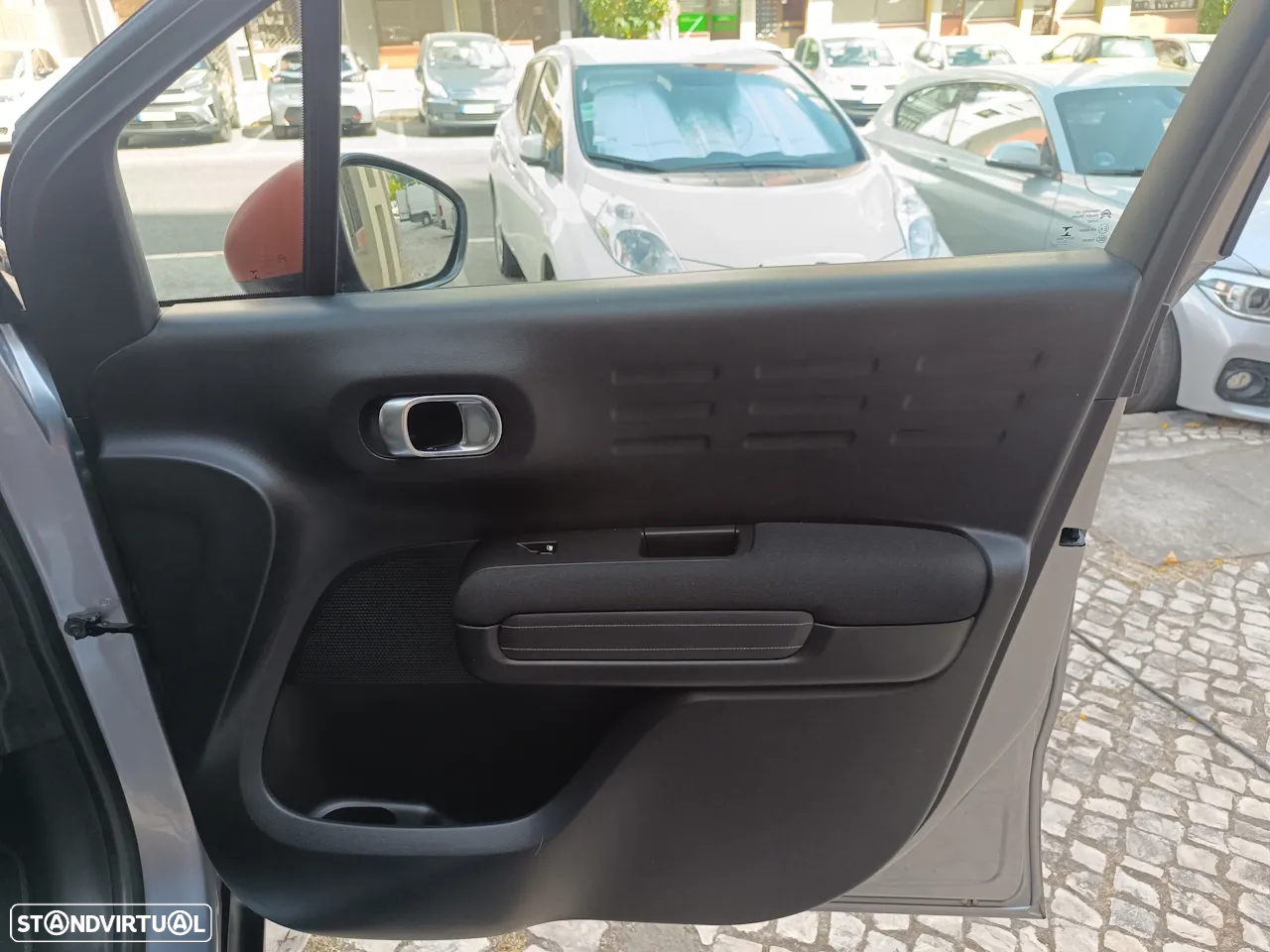 Citroën C3 Aircross 1.2 PureTech Shine EAT6 - 29