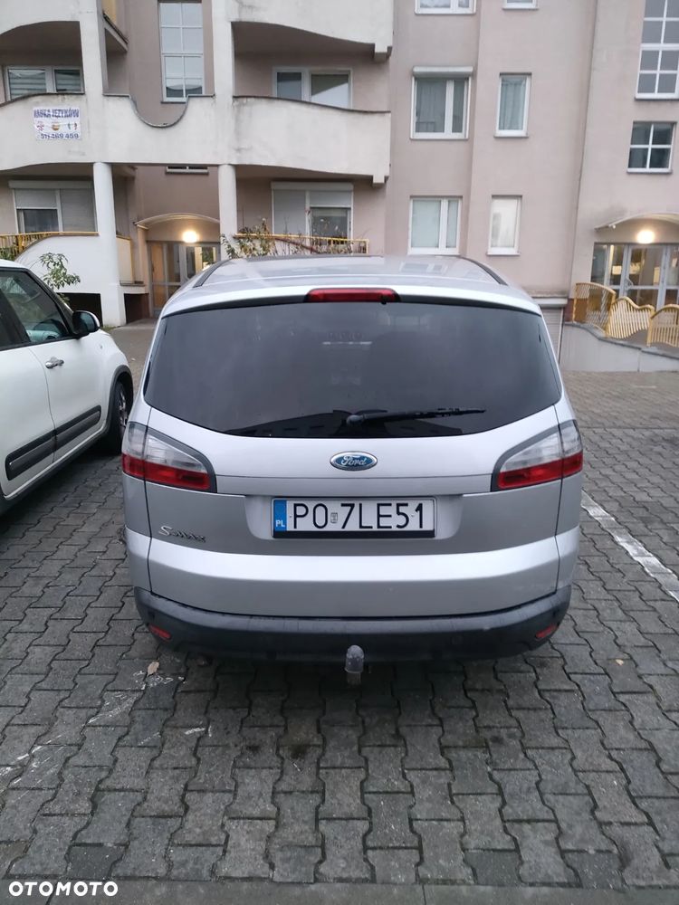 Ford S-Max - 4