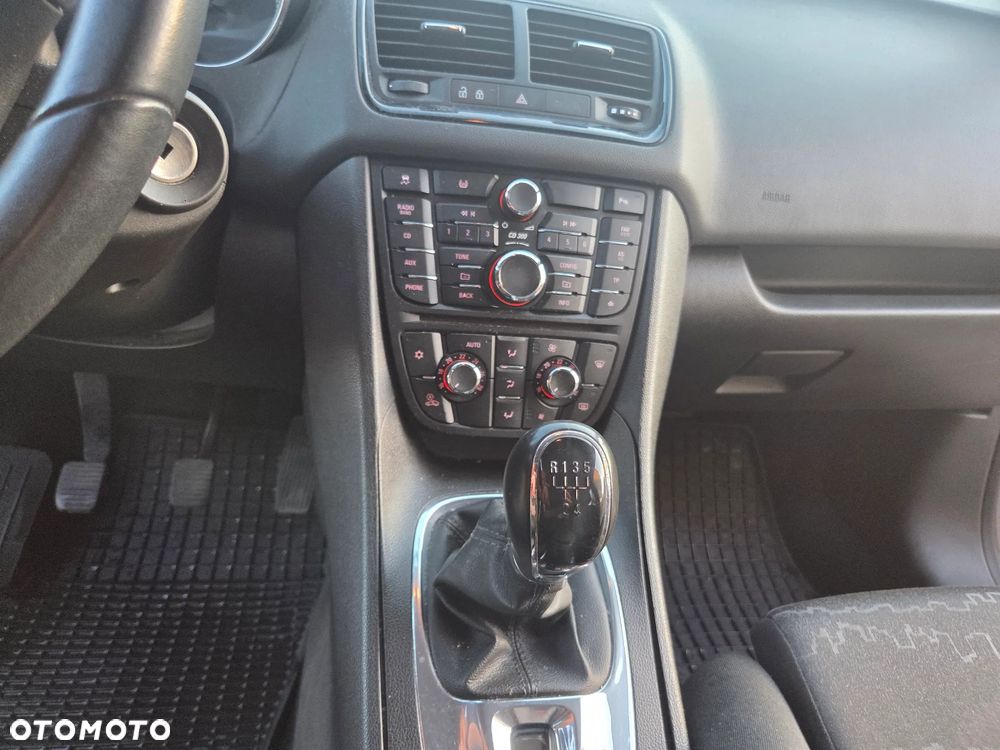 Opel Meriva 1.4 T Cosmo - 11