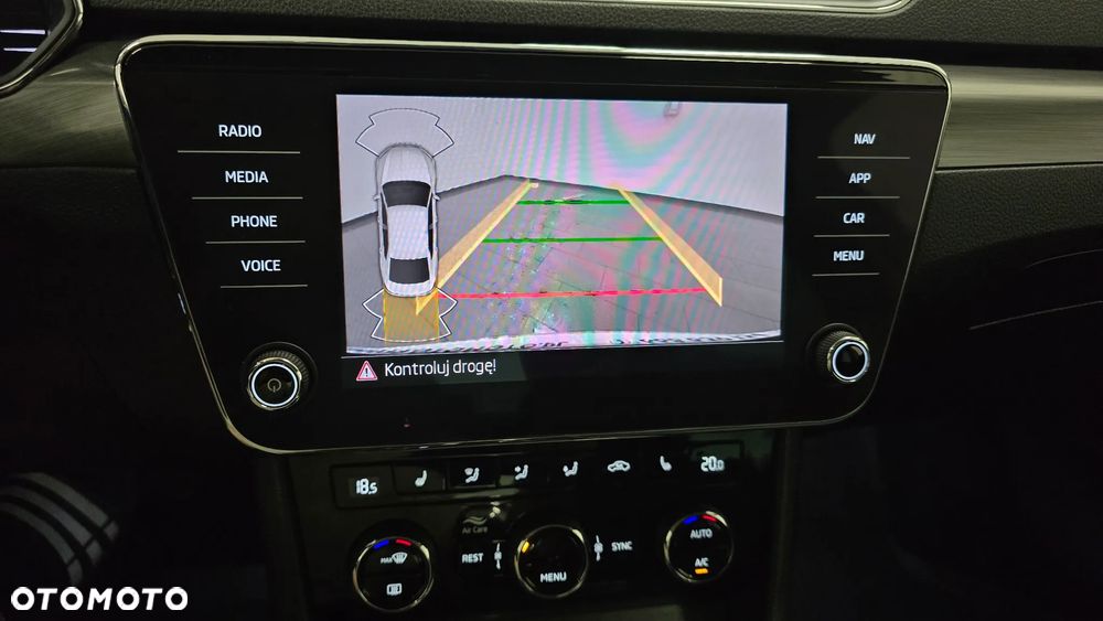 Skoda Superb 1.5 TSI Style DSG - 36