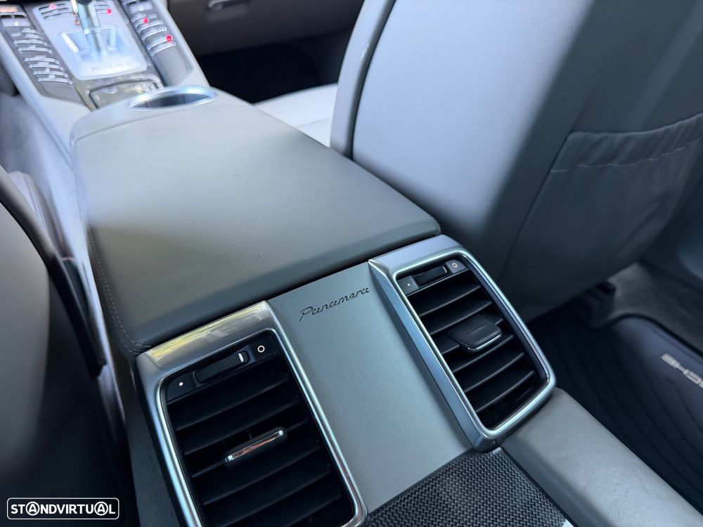 Porsche Panamera Platinum Edition - 20
