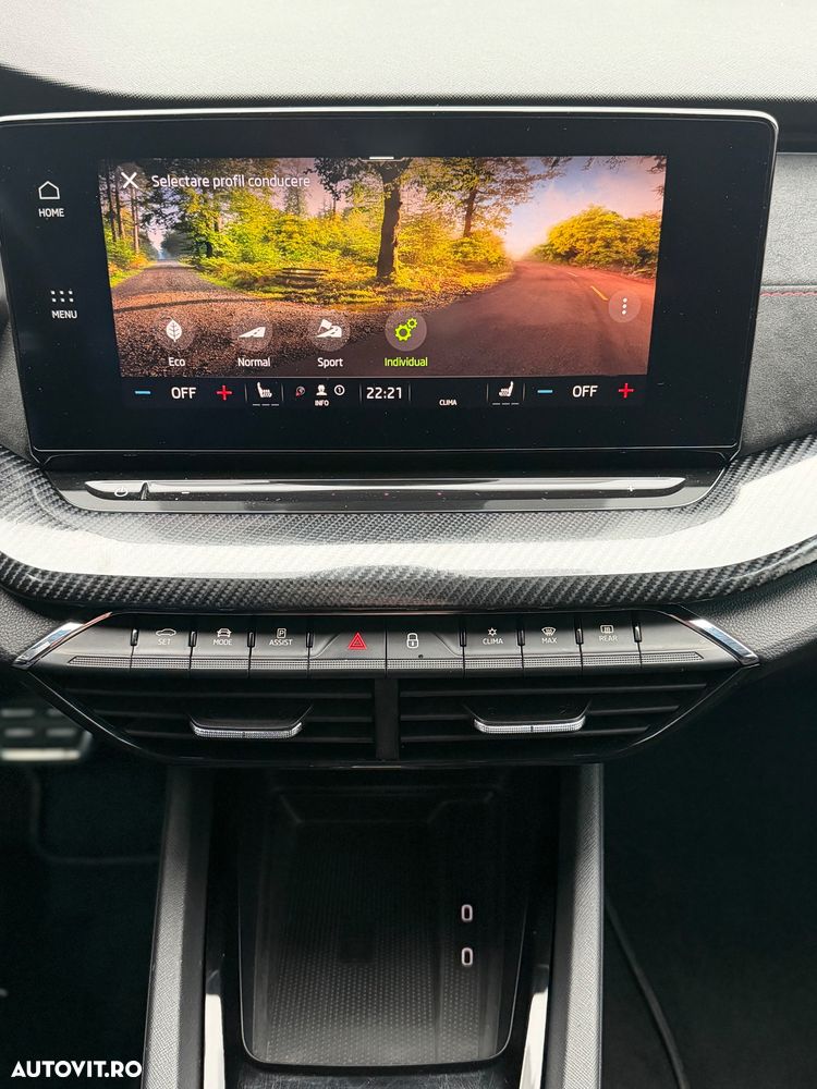 Skoda Octavia 2.0 TDI DSG RS Plus - 21