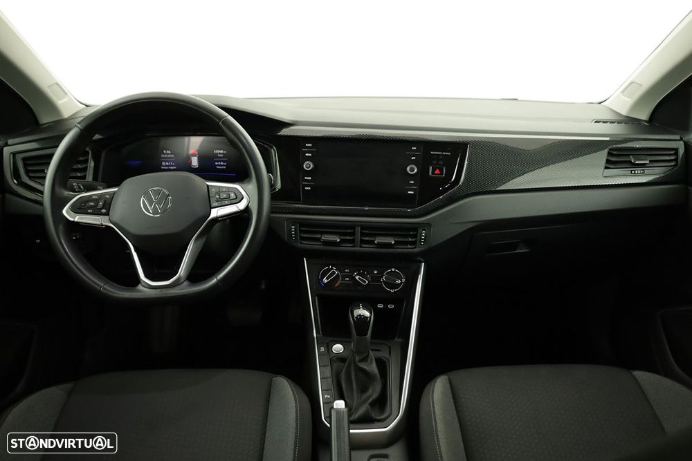 VW Taigo 1.0 TSI Urban DSG - 8