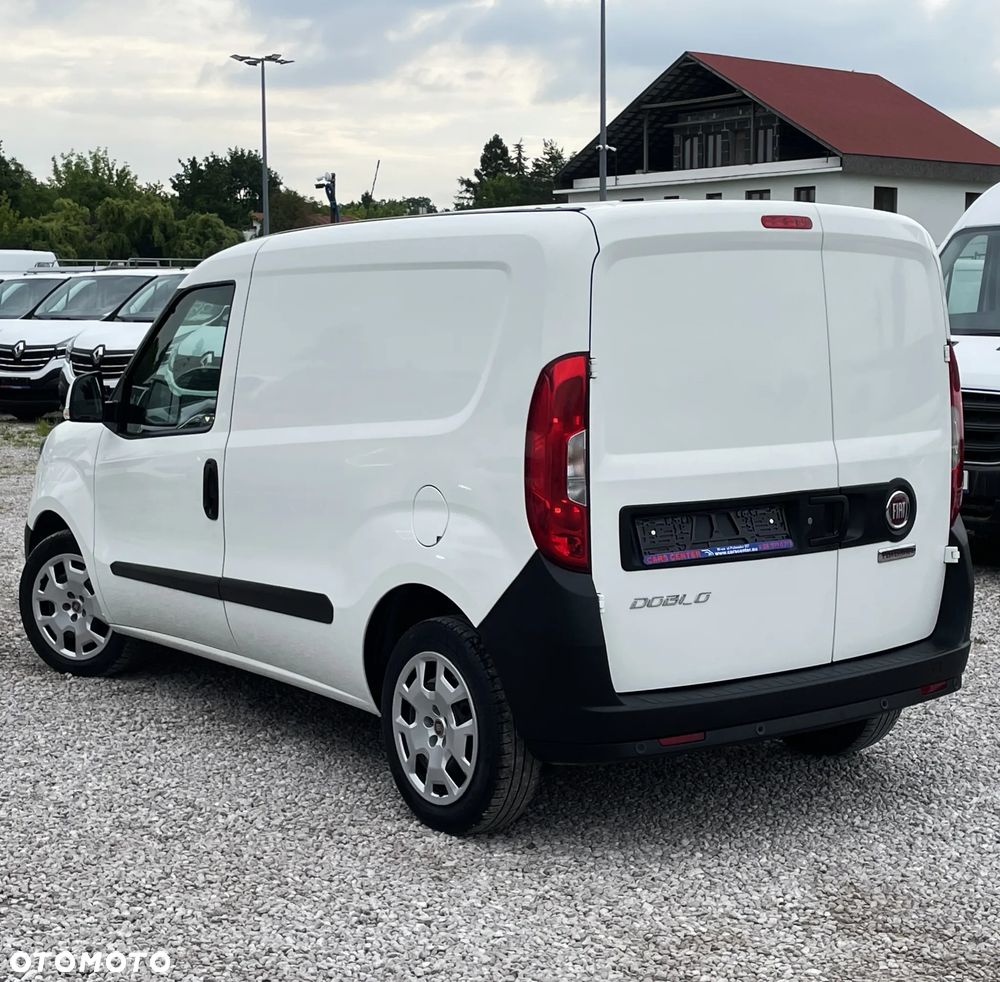 Fiat Doblo - 11
