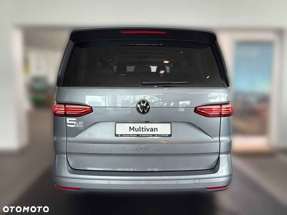 Volkswagen Multivan - 5