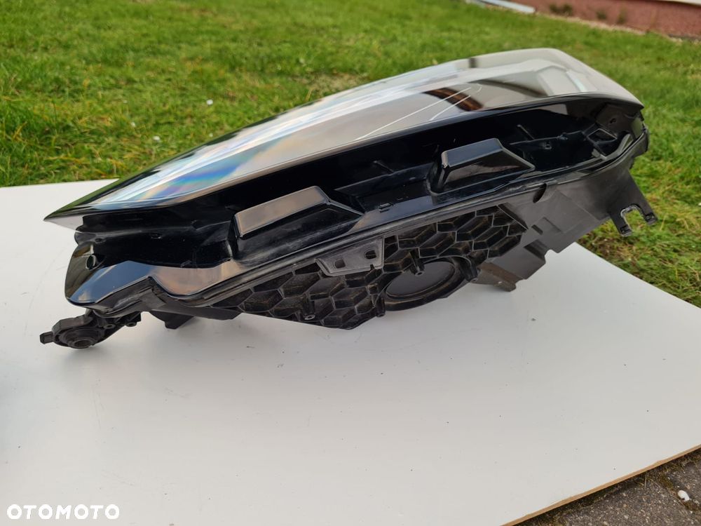 AUDI A5 S5 8W6 F5 B9 LIFT Kompletne Lampy przód Full Led Laser 8W6941085 8W6941086 - 11