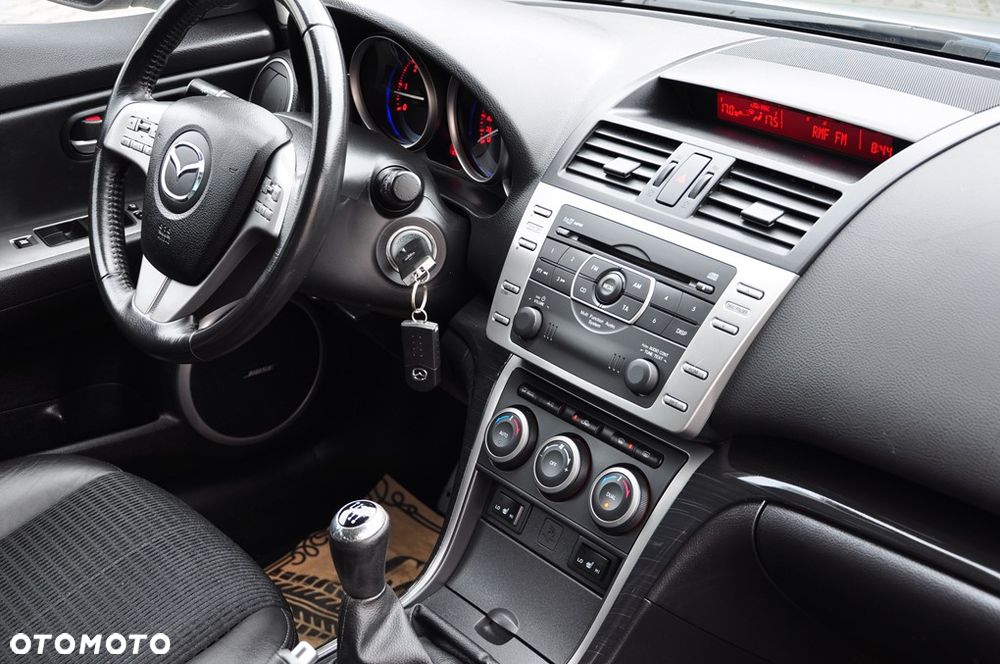Mazda 6 2.2 CD Exclusive + - 28