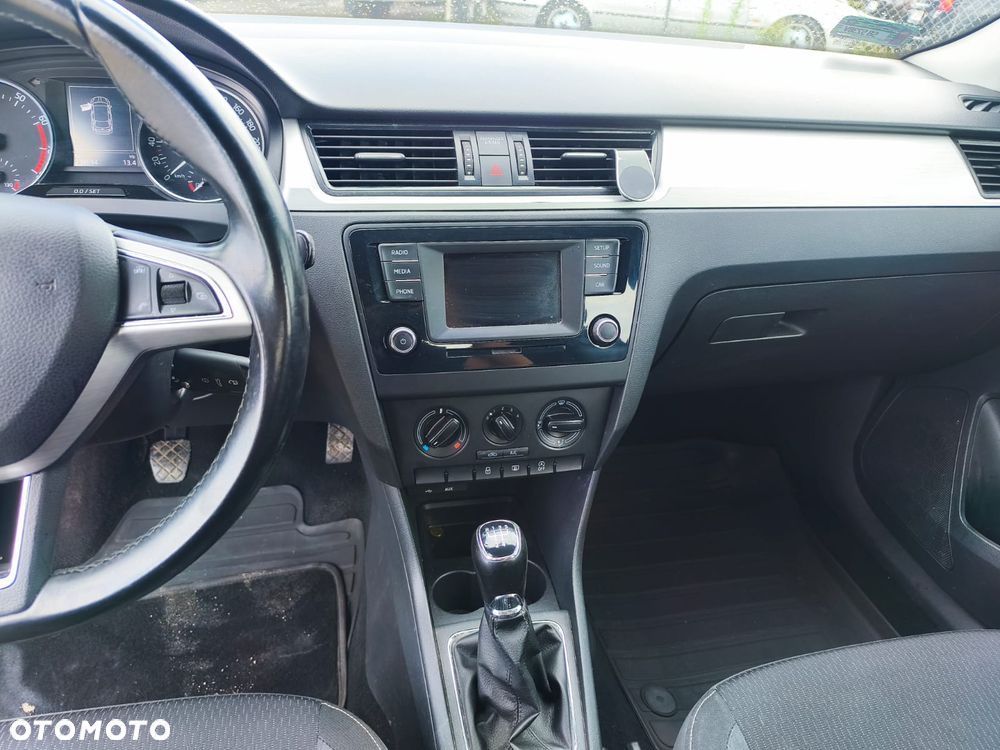 Skoda RAPID - 6