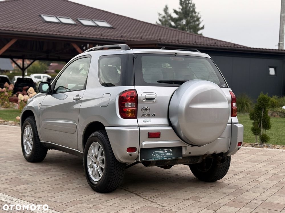 Toyota RAV4 - 12
