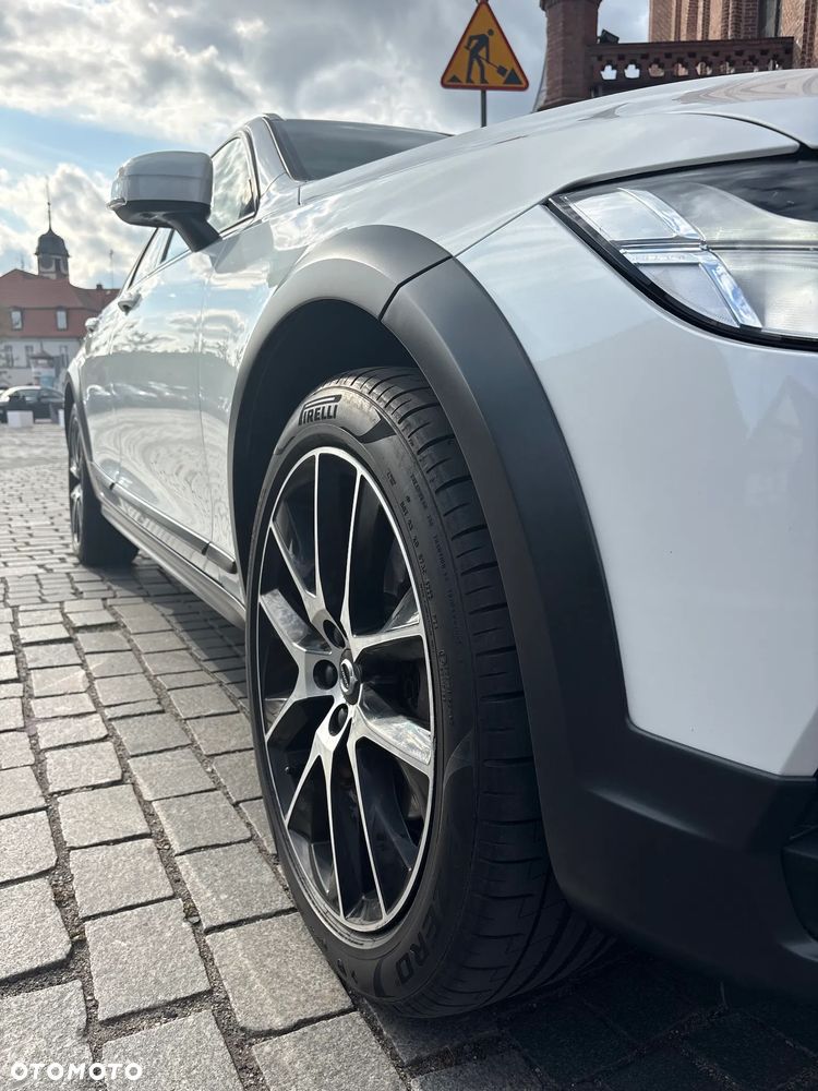 Volvo V90 Cross Country D5 AWD - 8