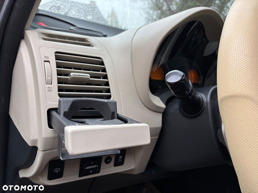 Toyota Auris 1.6 VVT-i Premium MM - 32