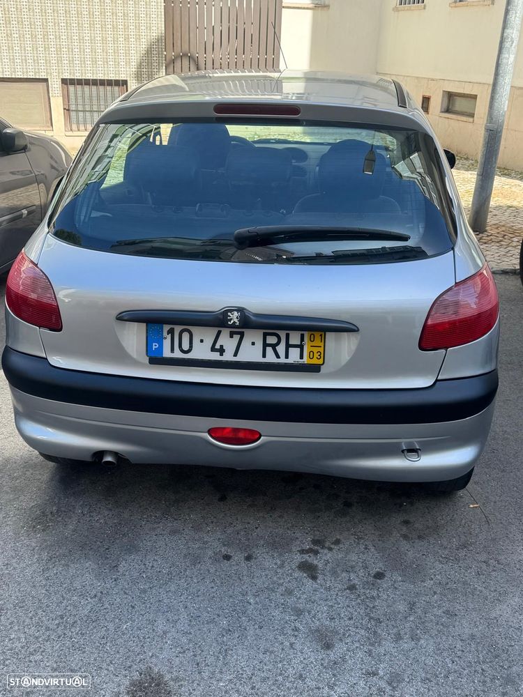 Peugeot 206 1.1 XR Présence - 4