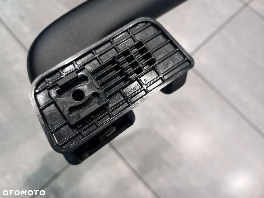 Uchwyt podsufitki na lewą stronę tył do Ford Mondeo MK5 5501979 - 5