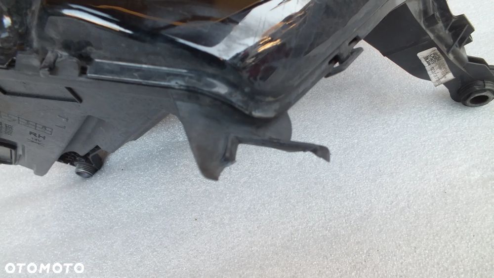 Lampa przednia prawa Skoda Kamiq Fulled 658941016B - 7