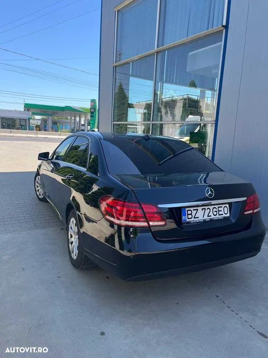 Mercedes-Benz E 200 BlueTEC 7G-TRONIC - 5