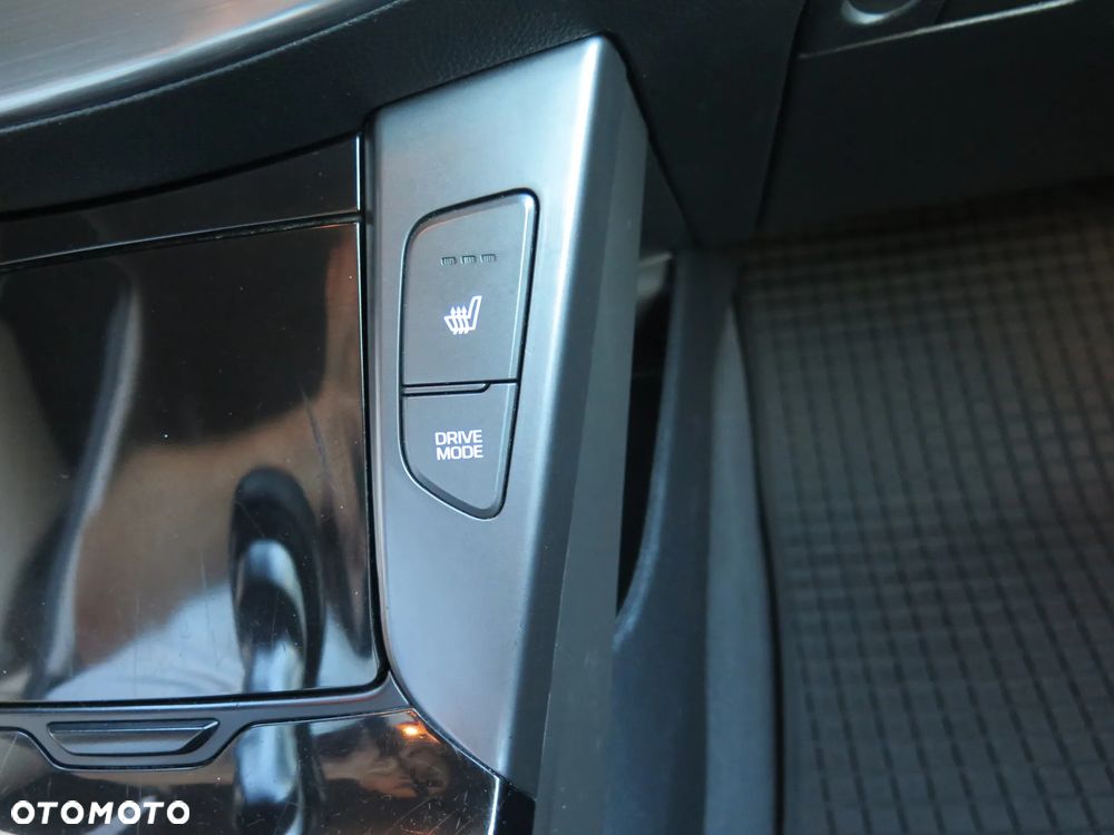 Hyundai i40 - 21