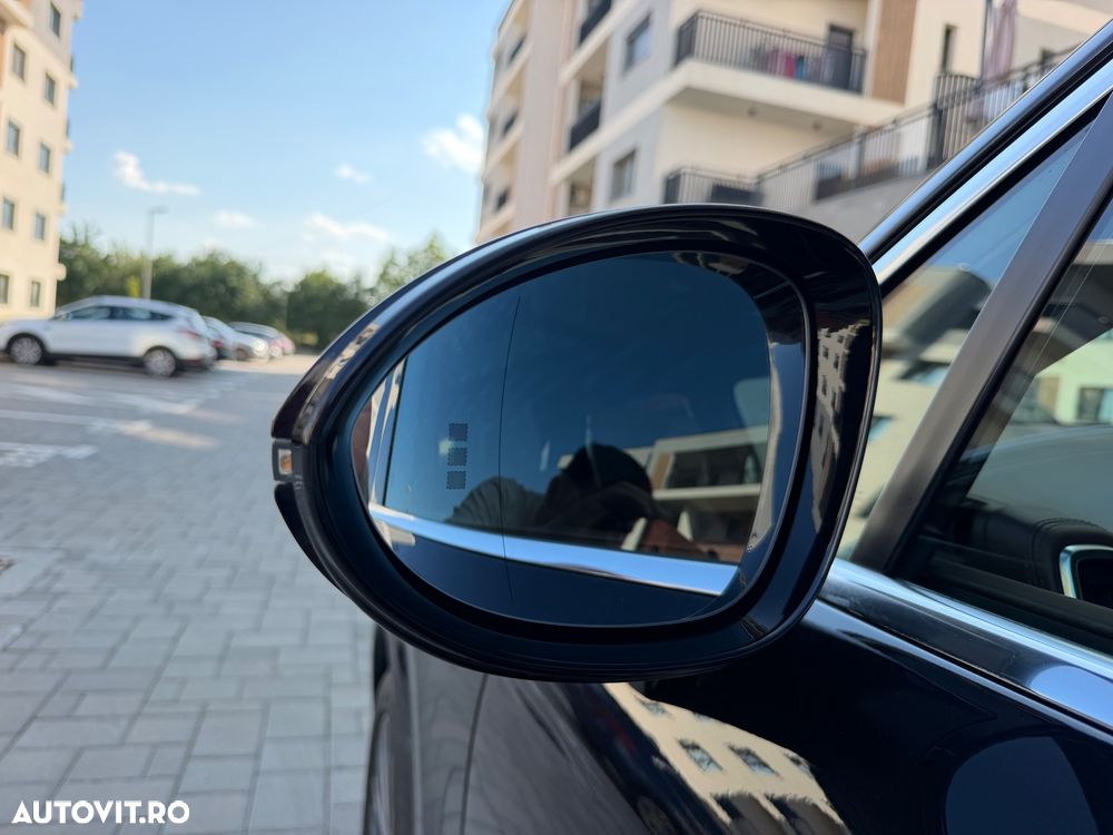 Porsche Cayenne - 23
