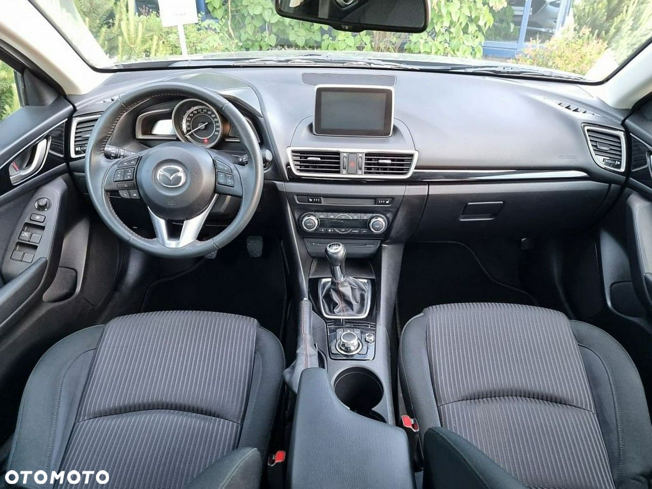Mazda 3 - 8
