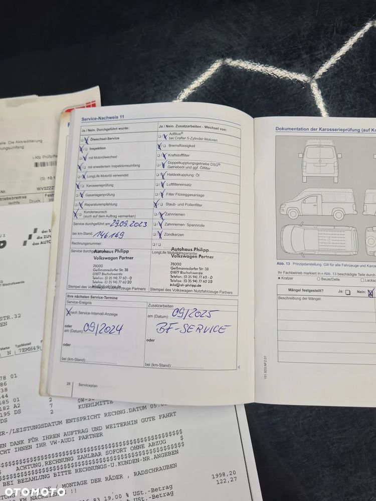 Volkswagen Multivan - 22