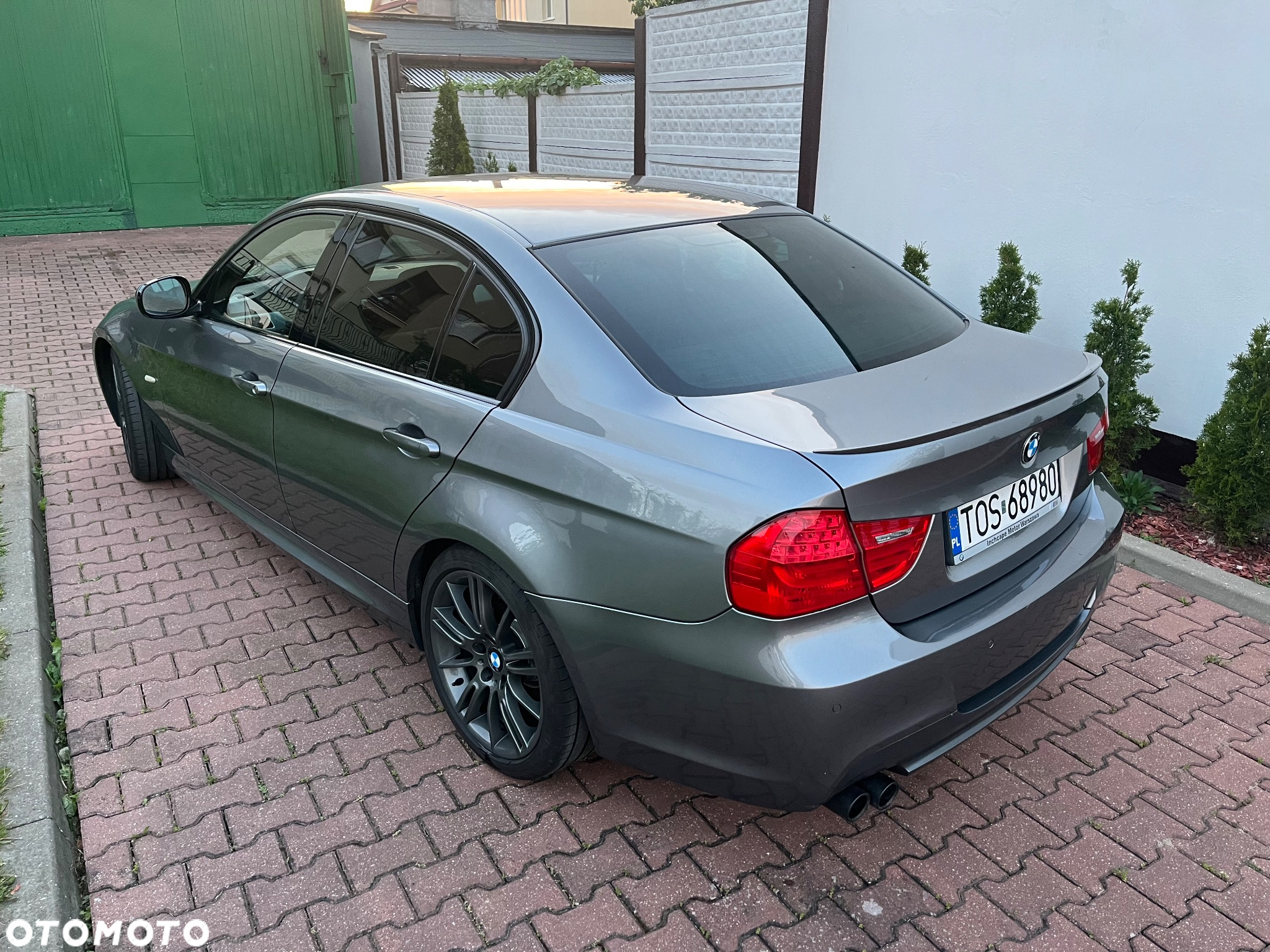 BMW Seria 3 330i - 4