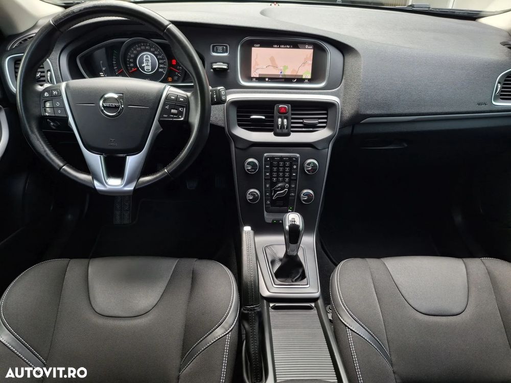 Volvo V40 D2 Pro - 7