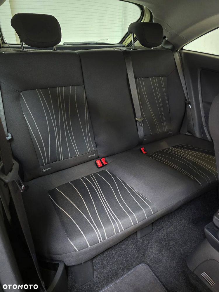 Opel Corsa 1.4 16V Innovation 110 Jahre - 20